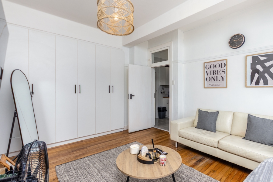 0 Bedroom Property for Sale in Sea Point Western Cape